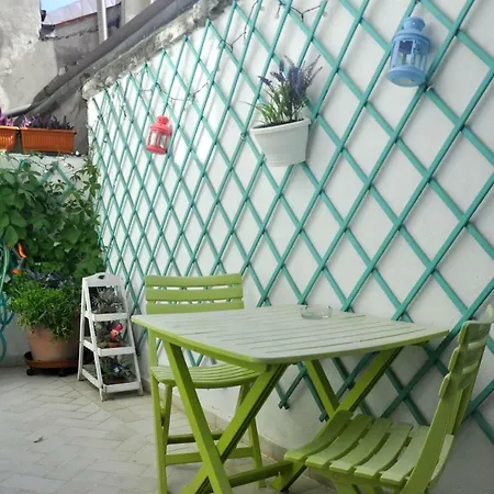 Appartamento Cozy Studio With Terrace Guglie *